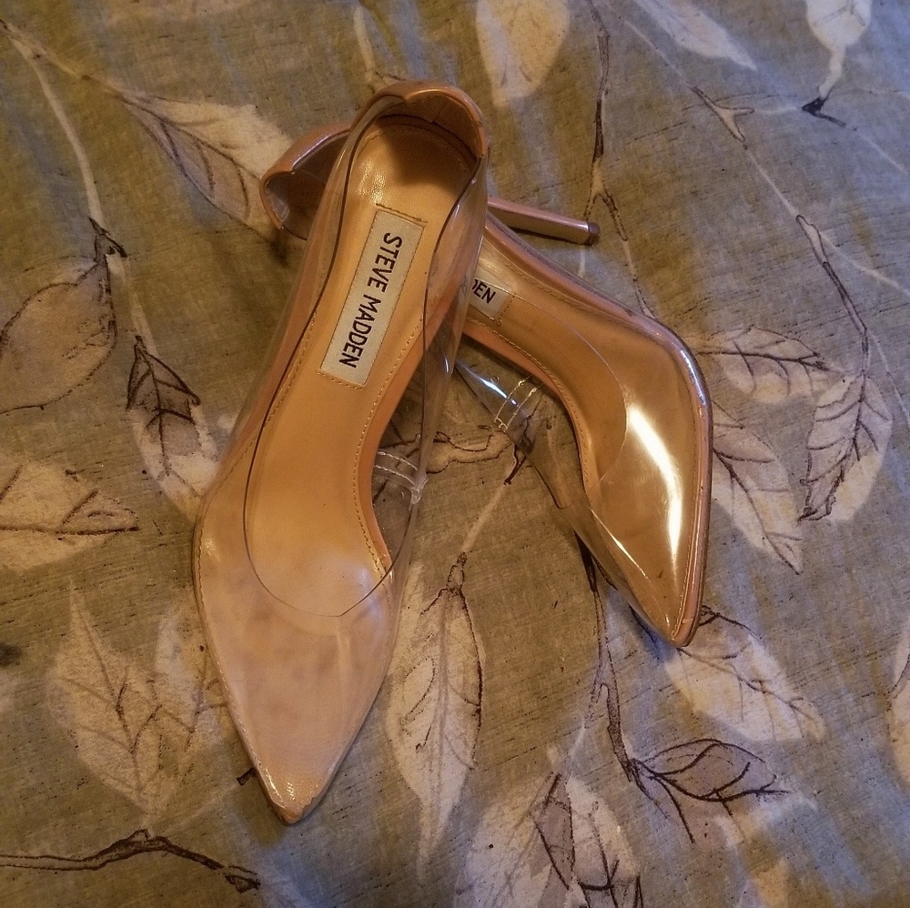 Shoes - Picture 2 of 2